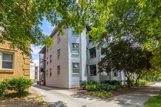 1240 Westover Ave in Norfolk, VA - Building Photo - Building Photo