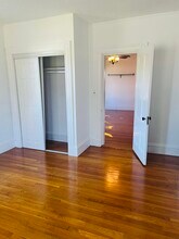 49 Cross St in Newton, MA - Building Photo - Building Photo