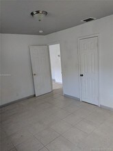 326 SW 14th St-Unit -3B in Dania Beach, FL - Foto de edificio - Building Photo