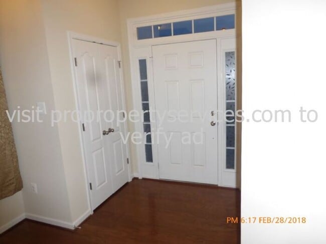 7841 Wormans Mill Rd in Frederick, MD - Building Photo - Building Photo