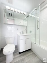 E 16 ST, Unit 15A in New York, NY - Building Photo - Building Photo