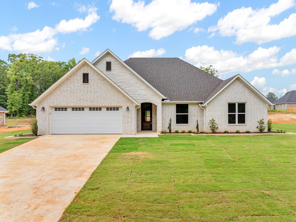 15029 County Rd 1198 in Flint, TX - Building Photo