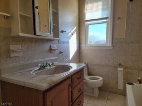 138 Union Ave in Linden, NJ - Building Photo - Building Photo