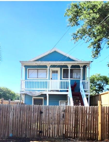 619 Winnie St-Unit -B in Galveston, TX - Building Photo - Building Photo