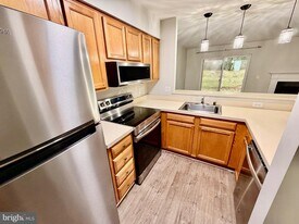 214 Fernwood Pl in Warrenton, VA - Building Photo