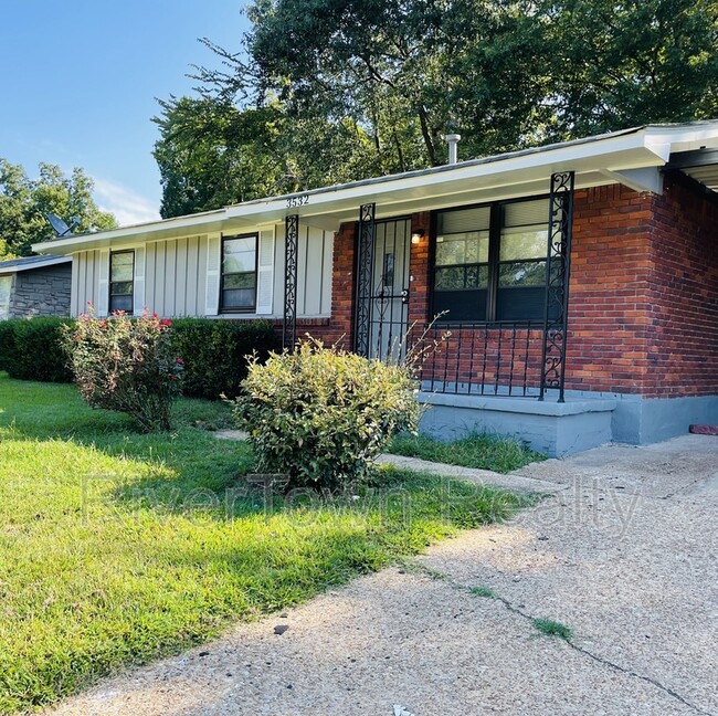 3532 Pueblo Ave in Memphis, TN - Building Photo - Building Photo