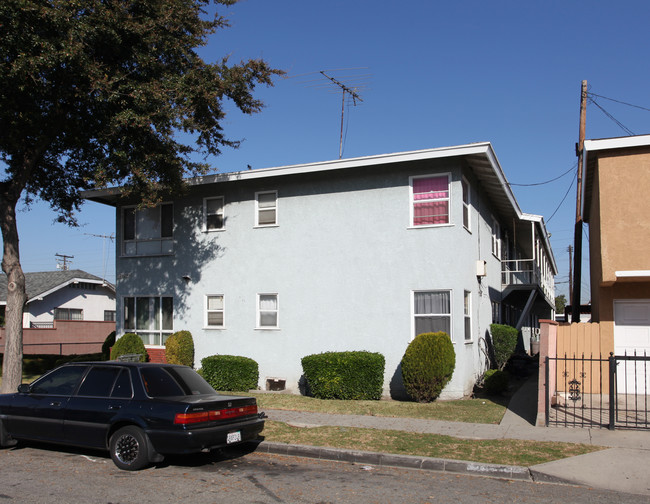 2829 Orchard Pl in South Gate, CA - Building Photo - Building Photo