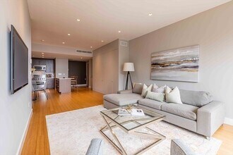 190 Commonwealth Ave, Unit 22 in Boston, MA - Building Photo - Building Photo