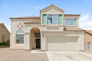 533 Ancient Mayan Dr in Henderson, NV - Building Photo