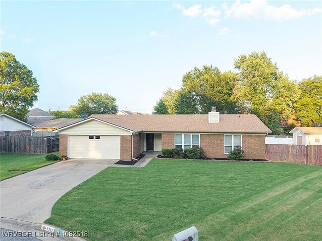 property at 3203 S 65th Cir