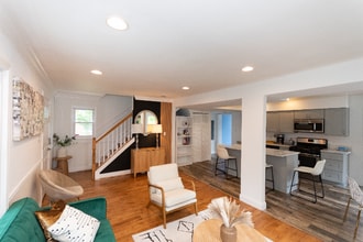 1012 East-West Hwy in Takoma Park, MD - Building Photo - Building Photo