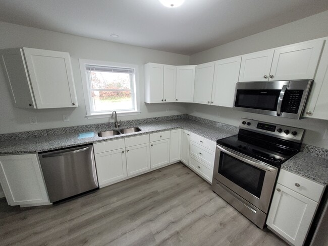 property at 4 Juniper Ln