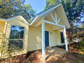 3650 Creek Dr in Mobile, AL - Building Photo - Building Photo