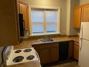 121 Sharpless St in West Chester, PA - Building Photo - Building Photo