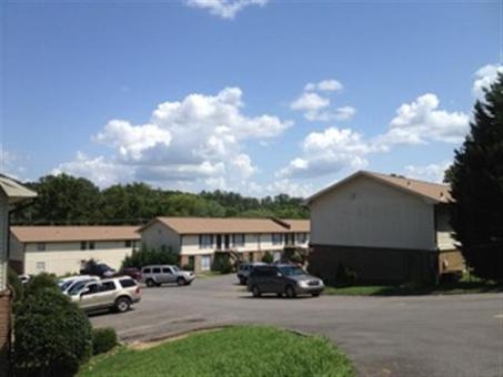 Windsor Place Apartments in Cleveland, TN - Building Photo