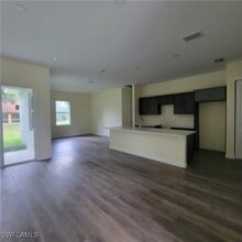 1900 W 16th St, Unit Nassau Upper in Lehigh Acres, FL - Building Photo - Building Photo