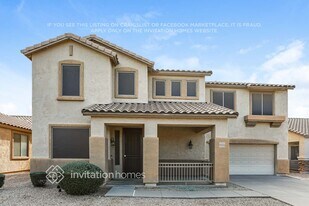 19335 E Canary Way in Queen Creek, AZ - Building Photo