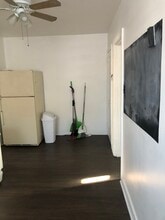 4301 Vista St in Philadelphia, PA - Foto de edificio - Building Photo