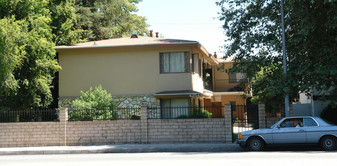 4254 Laurel Canyon Blvd Apartments