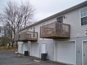 Waterford Townhomes in Johnson City, TN - Building Photo - Other