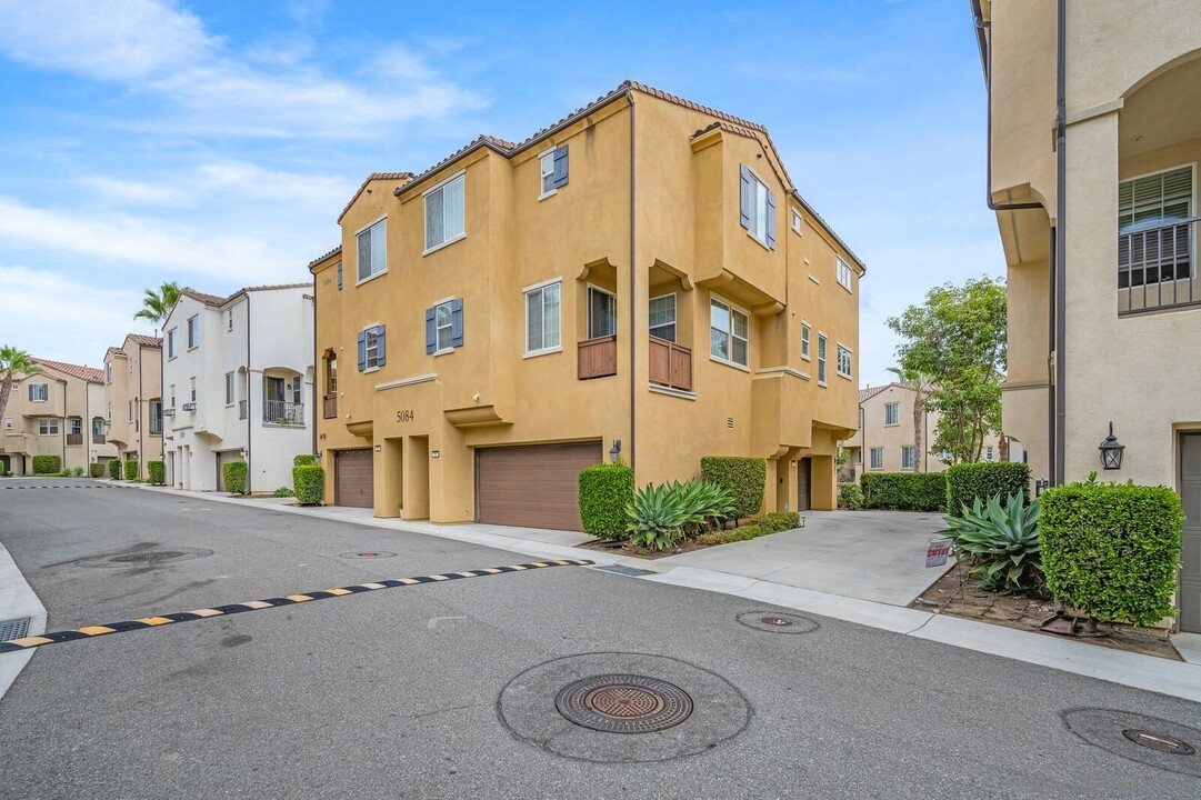 5084 Tranquil Way in Oceanside, CA - Building Photo