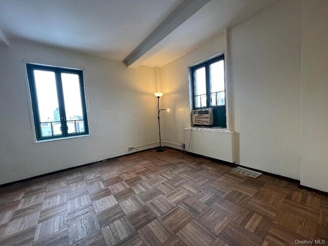 property at 1314 Virginia Ave