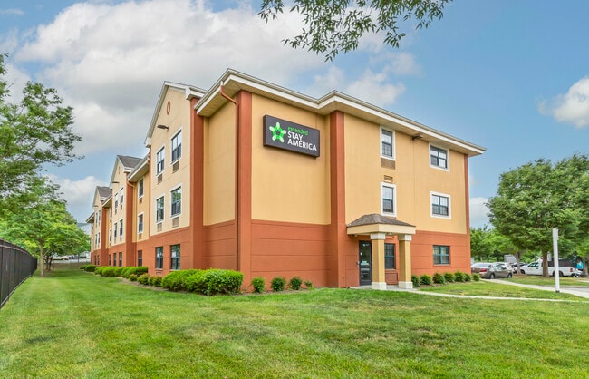 Furnished Studio-Baltimore - BWI Airport -