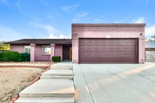 1417 S Lynx Dr in Tucson, AZ - Building Photo