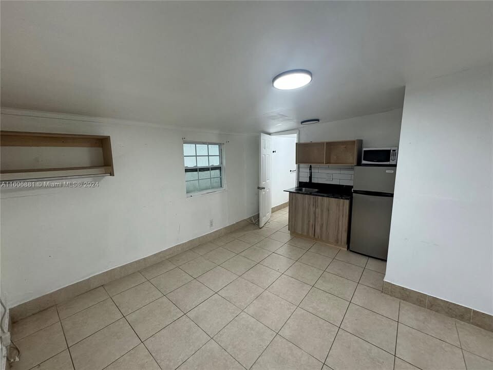624 NW 15th Ave in Fort Lauderdale, FL - Building Photo