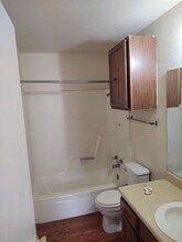624 Mill St in San Marcos, TX - Building Photo - Building Photo