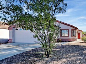 7659 S Meadow Spring Way in Tucson, AZ - Building Photo