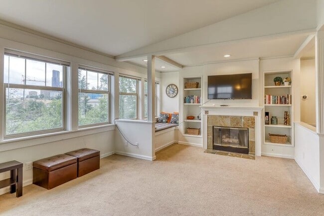 1609 S Weller St in Seattle, WA - Building Photo - Building Photo