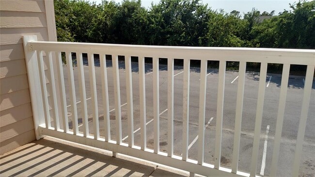 2200 Classen Blvd in Norman, OK - Building Photo - Building Photo