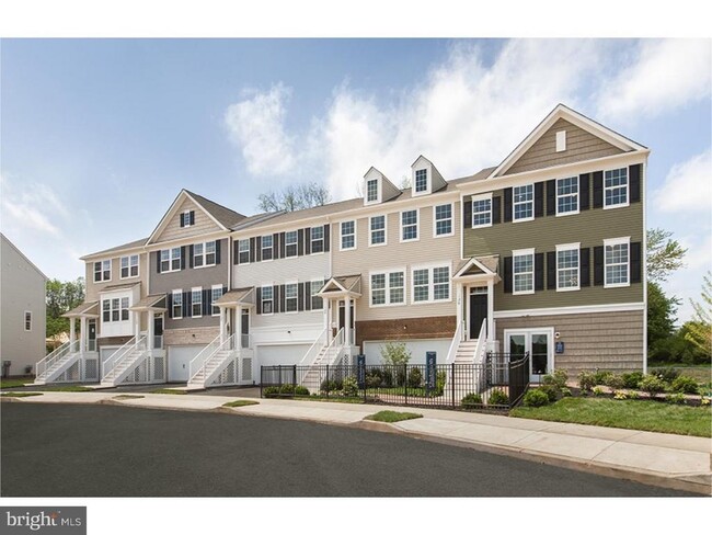 property at 134 Admiral Ln