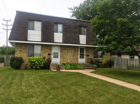 1355 15th Ave S in St. Cloud, MN - Building Photo