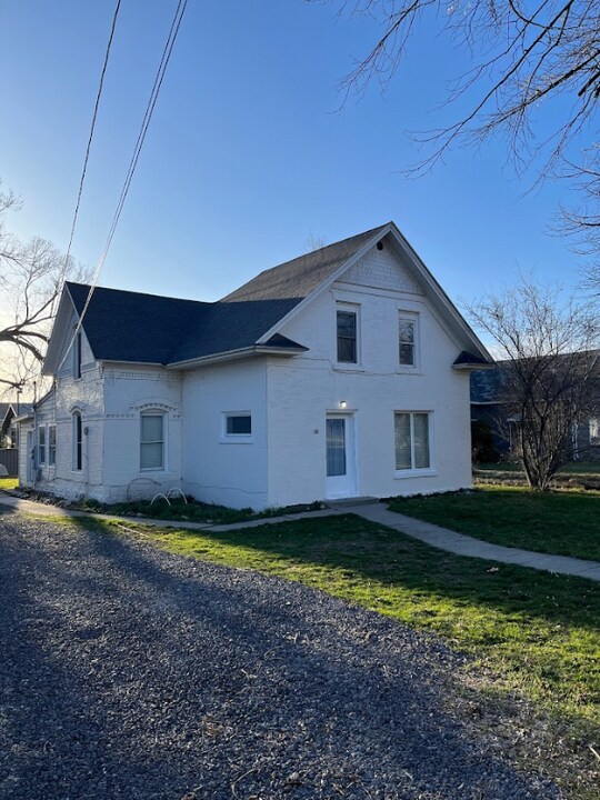 681 N 100 E in Logan, UT - Building Photo