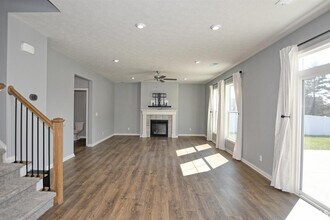 11134 Ensle Dr in Evansville, IN - Building Photo - Building Photo