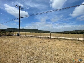 244 Pecan Row in Canyon Lake, TX - Building Photo - Building Photo
