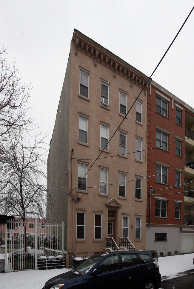 123 Madison St in Hoboken, NJ - Building Photo - Building Photo