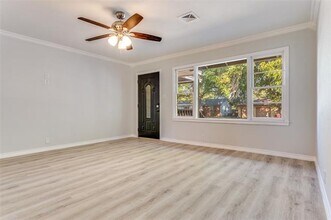 1305 Southern Blvd in Cleburne, TX - Building Photo - Building Photo