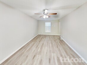 509 Glen Ellyn Ct in Charlotte, NC - Building Photo - Building Photo