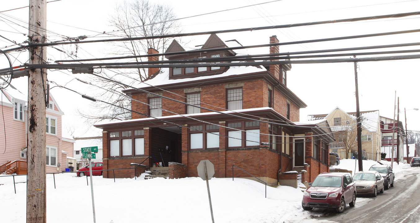 1100 State Ave in Coraopolis, PA - Building Photo