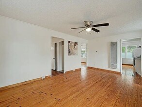 1403 S 5th St in Austin, TX - Building Photo - Building Photo