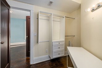 The Proy Apartments in Detroit, MI - Building Photo - Interior Photo