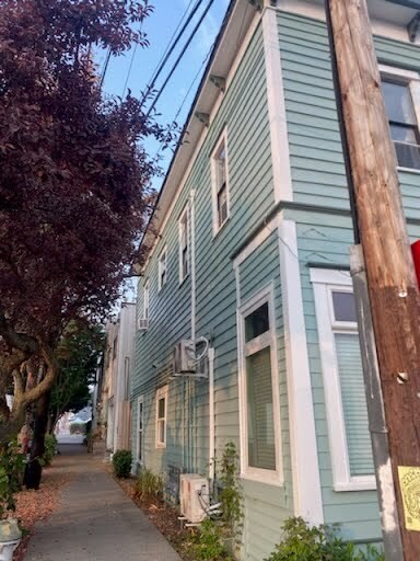 1556 Northwest Ballard Way in Seattle, WA - Building Photo - Building Photo