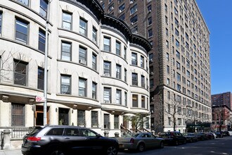 249 W 102nd St in New York, NY - Foto de edificio - Building Photo