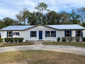 4415 Lost Pine Dr in Tallahassee, FL - Building Photo