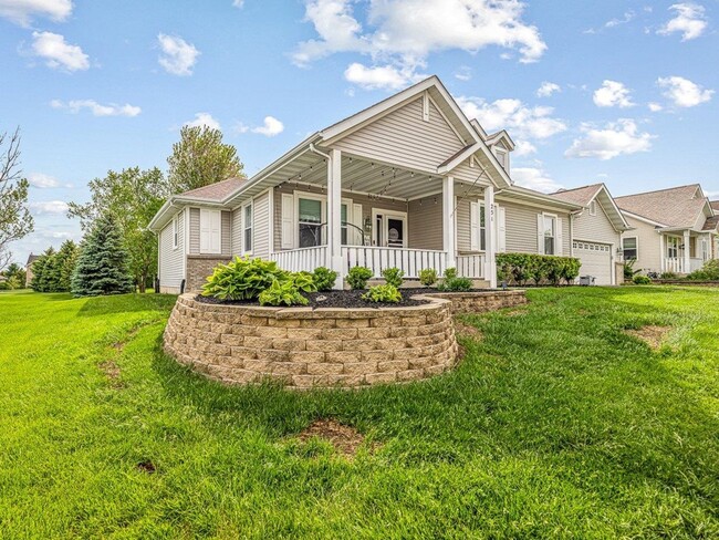 251 Ashbourne Dr in Loves Park, IL - Building Photo - Building Photo