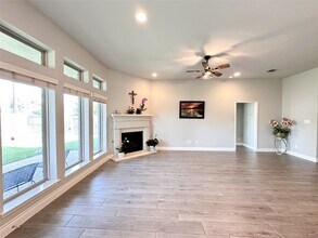 15 Eden Hollow Ln in Richmond, TX - Building Photo - Building Photo