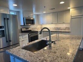 1144 Walnut St in San Luis Obispo, CA - Building Photo